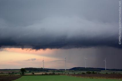 Schmuckbild Wolken Unwetter